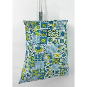 Vintage Floral Clothes Pin Bag With Metal Hook Clothesline Laundry